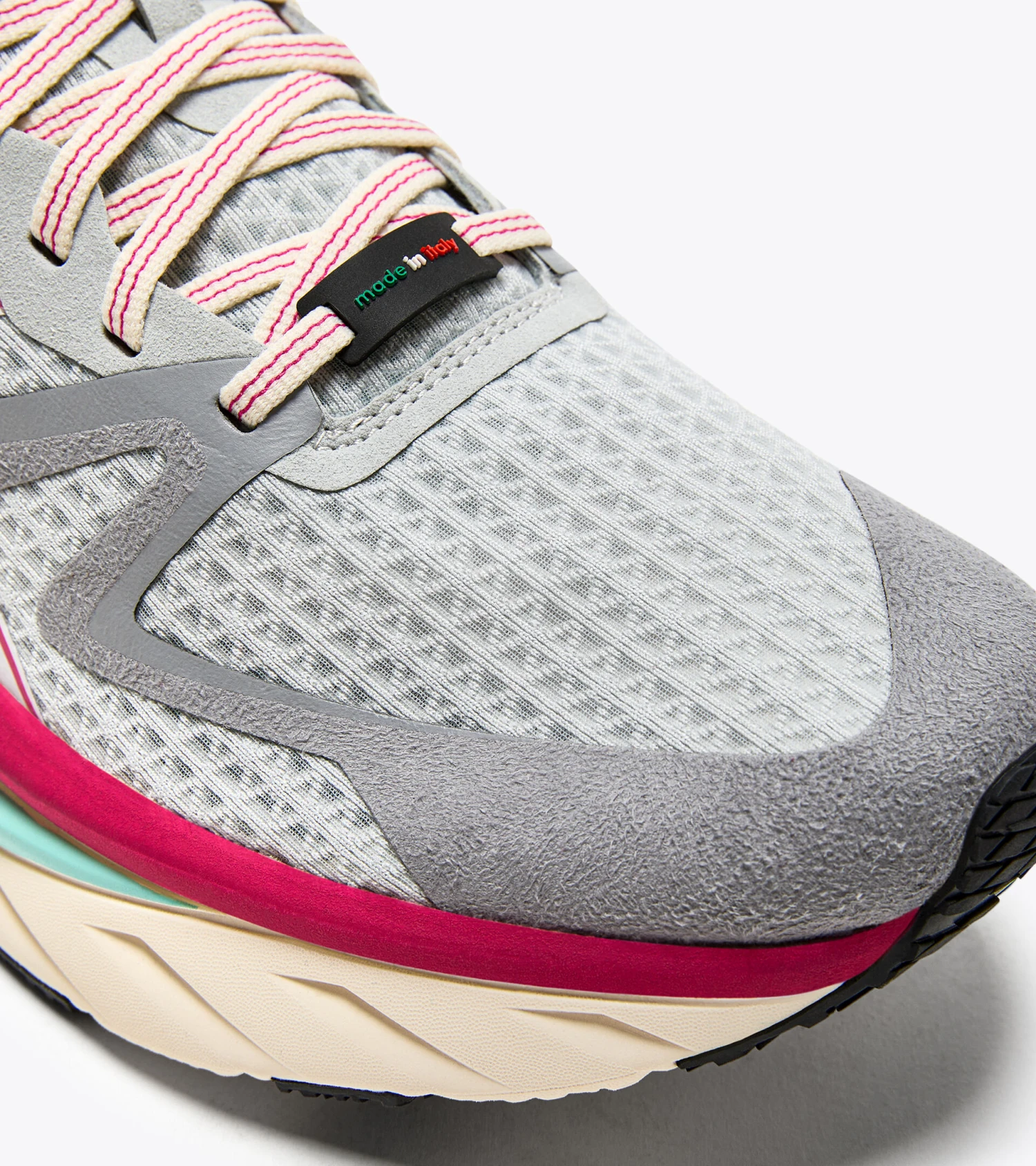 Diadora ATOMO V7000 - Image 4