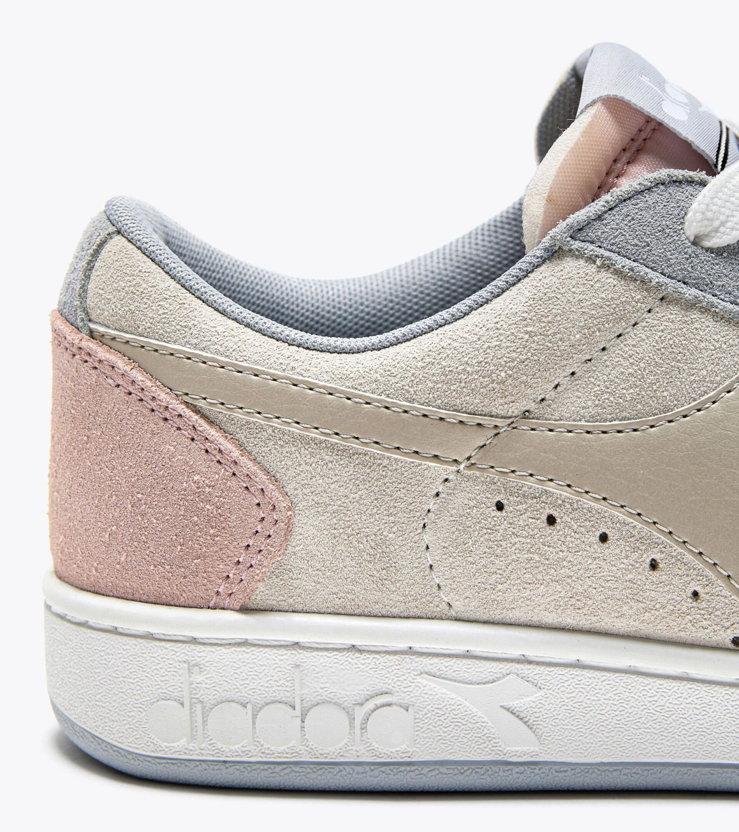 Diadora MAGIC BASKET LOW SUEDE WN - Image 5